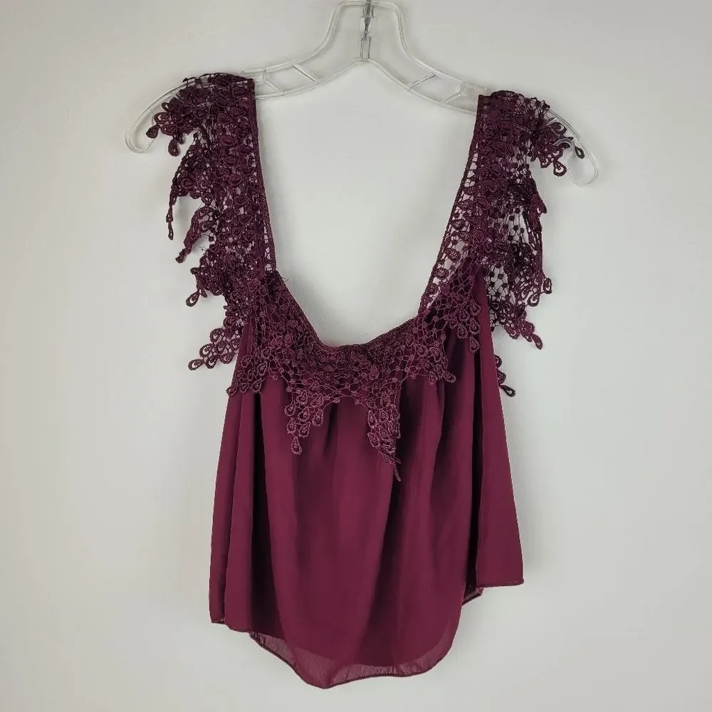 Charlotte Russe off shoulder burgundy lace trim crop top whimsigoth witchy Y2K M